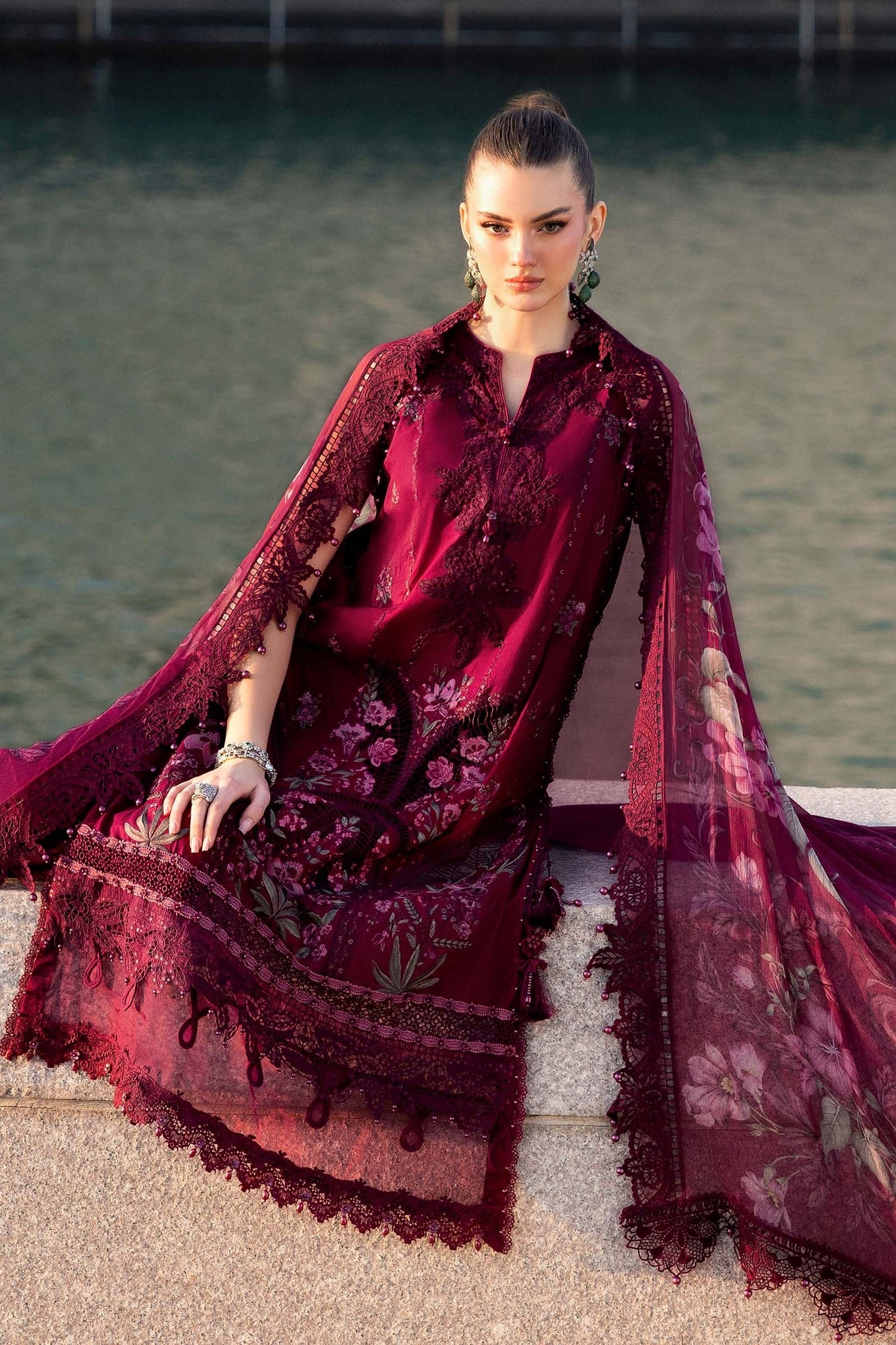 Maria.B - Luxury Lawn Embroidered 3 Piece Unstitched - D-2611-B