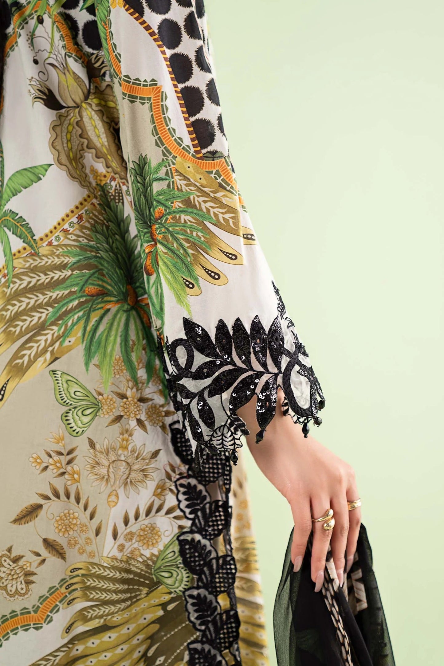 Maria.B - Luxury Lawn Embroidered Unstitched 3 Piece - MPS-2905